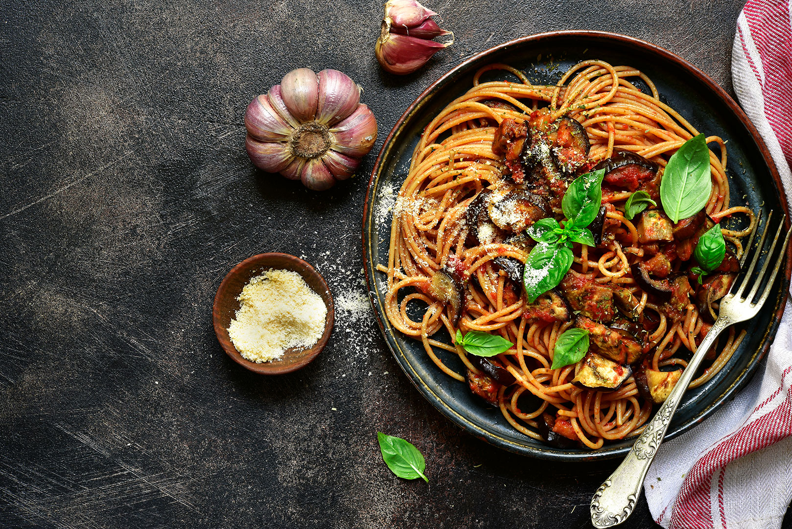 Spagetti padlizsánraguval
